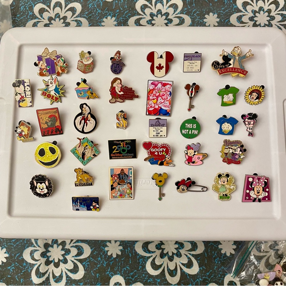 5 Disney Pins for $25 - You choose!